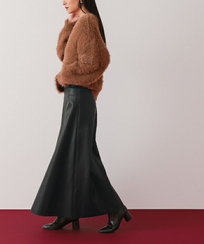 フェイクレザーフレアスカート | ur's（ユアーズ）