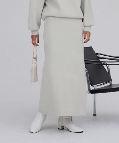 タフタボリュームギャザースカート | ur's（ユアーズ）