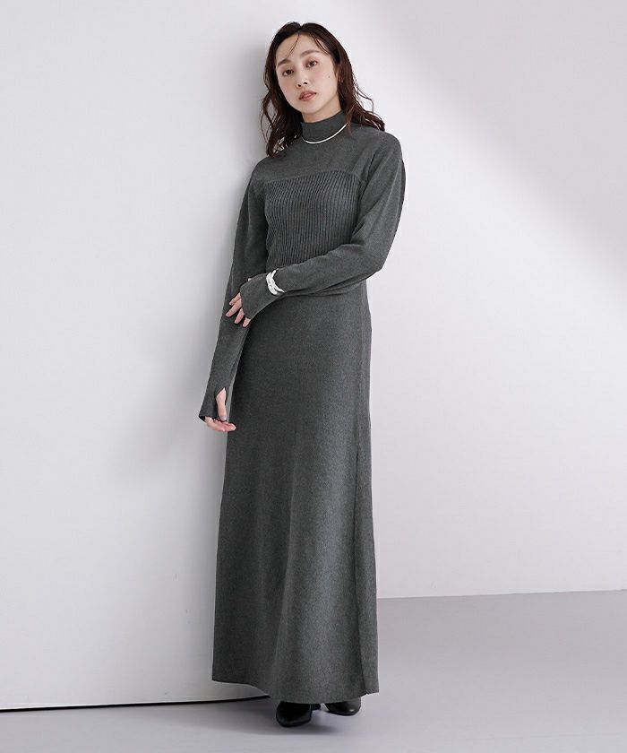 ラウンドネックフレアロングニットワンピース | ur 