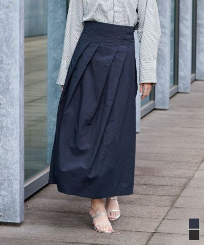 Mila Owen（ミラオーウェン）の「ランダムタックコクーンミディ