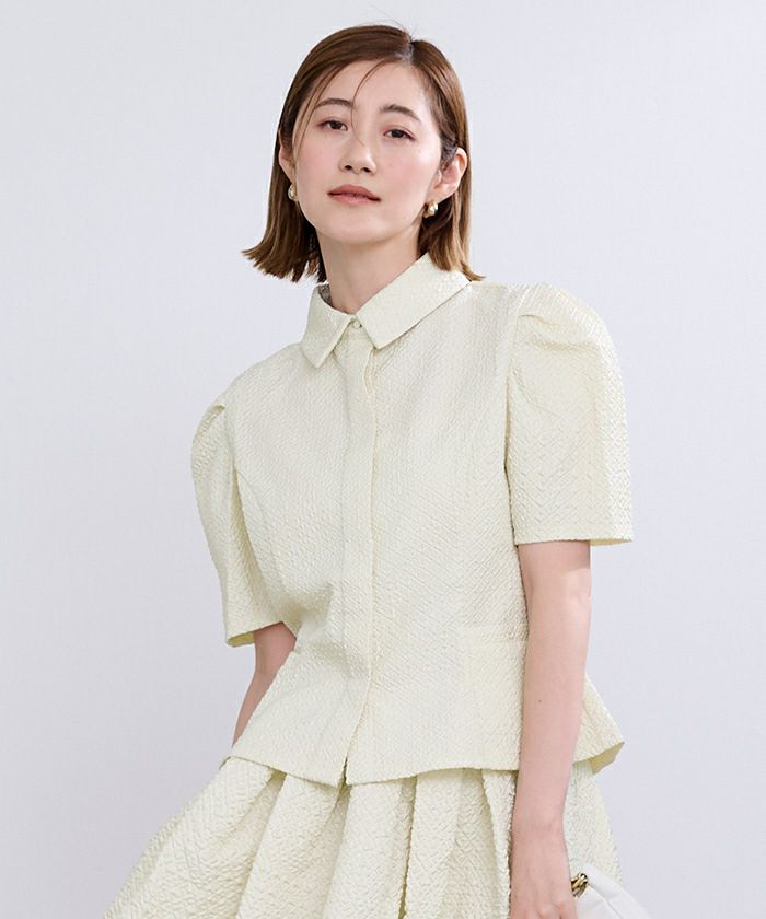 ebure 2024 そそっかしい ワッシャータフタパフスリーブ ブラウス