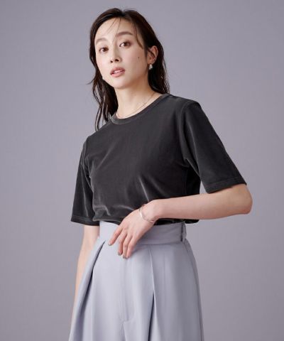 ディープVネックフレアトップス | ur's（ユアーズ）