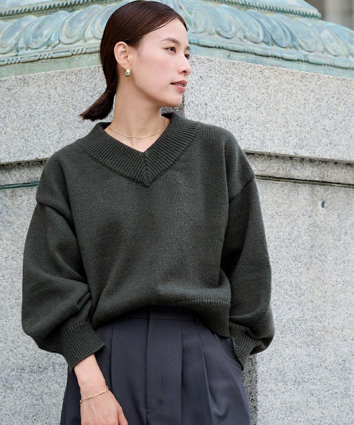 Vネックラグランニットプルオーバー | ur's（ユアーズ）