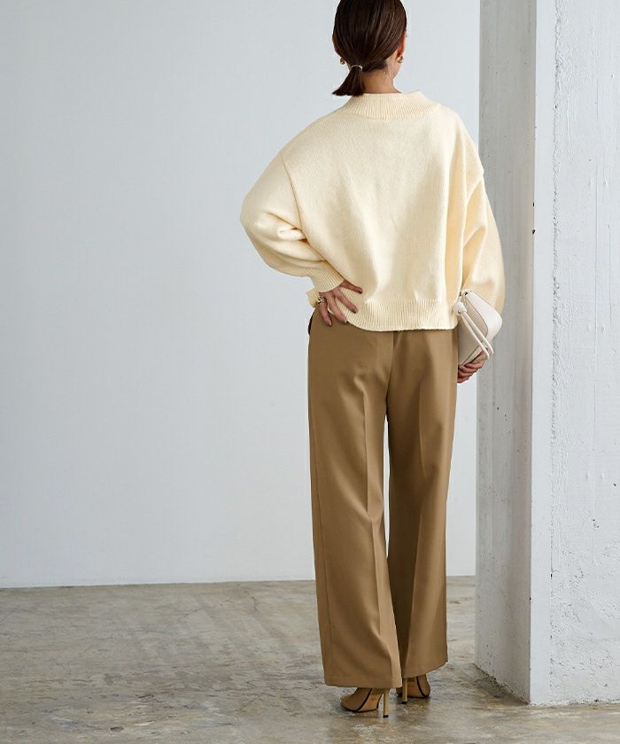 Vネックラグランニットプルオーバー | ur's（ユアーズ）