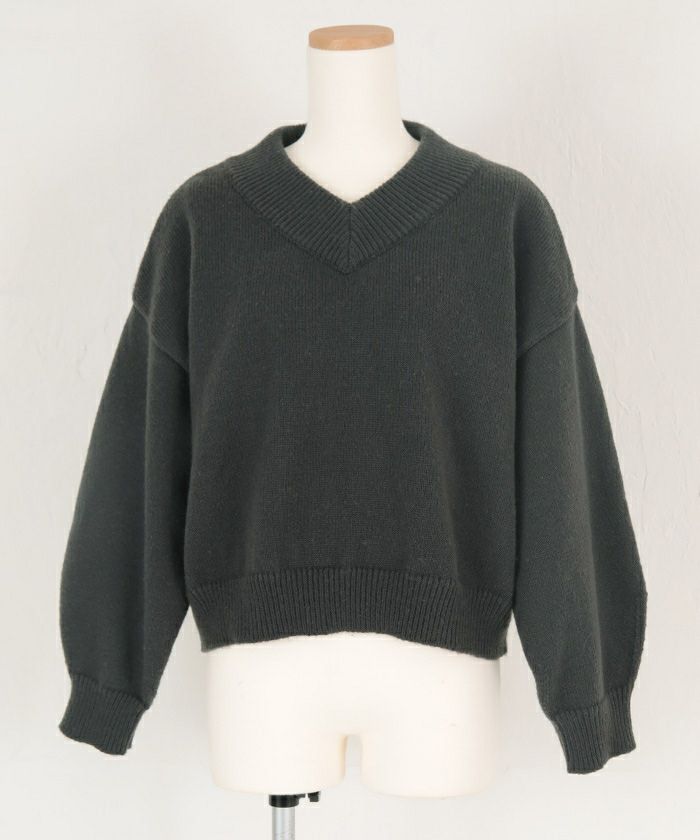 Vネックラグランニットプルオーバー | ur's（ユアーズ）