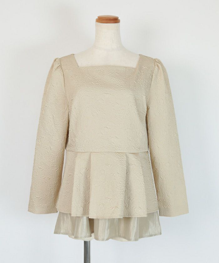 ふくれジャガードティアードペプラムトップス | ur's（ユアーズ）