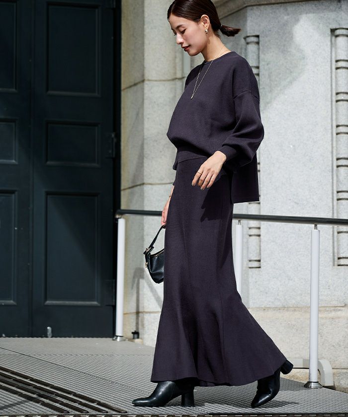 MARNI マルニセットアップクルーネックブラウスアシンメトリースカート 