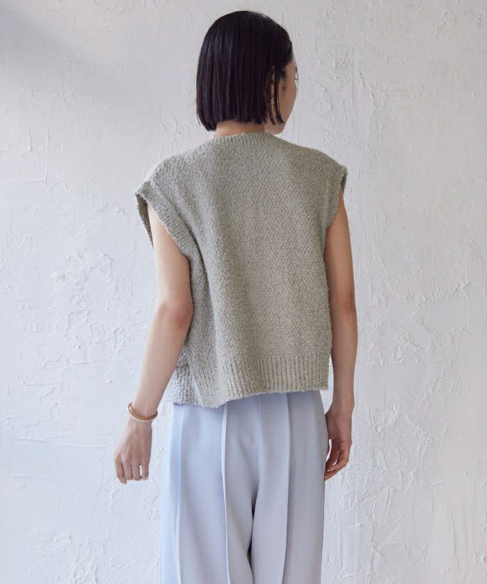 ゴールド釦ニットベスト/カーディガン | ur's（ユアーズ）