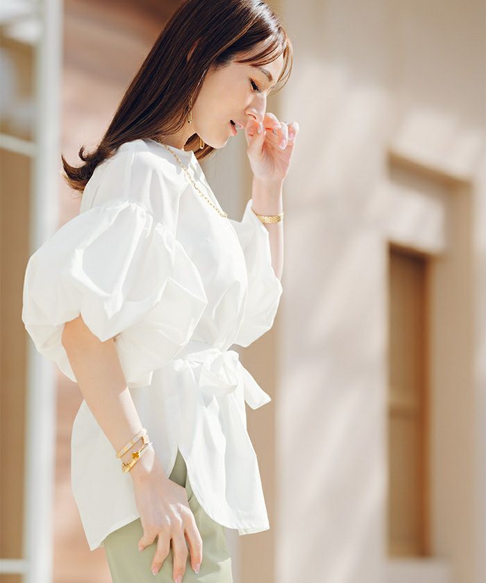 ◆幻◆ 希少新品 定価3万円 ADORE リネン風リボンベルト付きブラウス ◇幻◇ 希少新品 定価3万円 ADORE リネン風リボンベルト付きブラウス