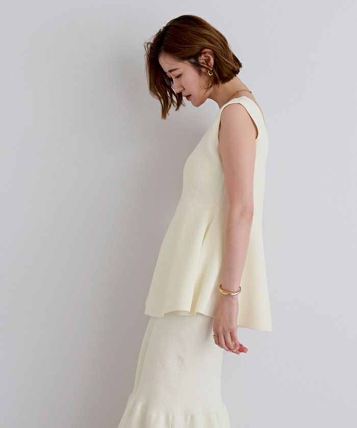 前後2wayスポンディッシュスクエアネックペプラムニット | ur's