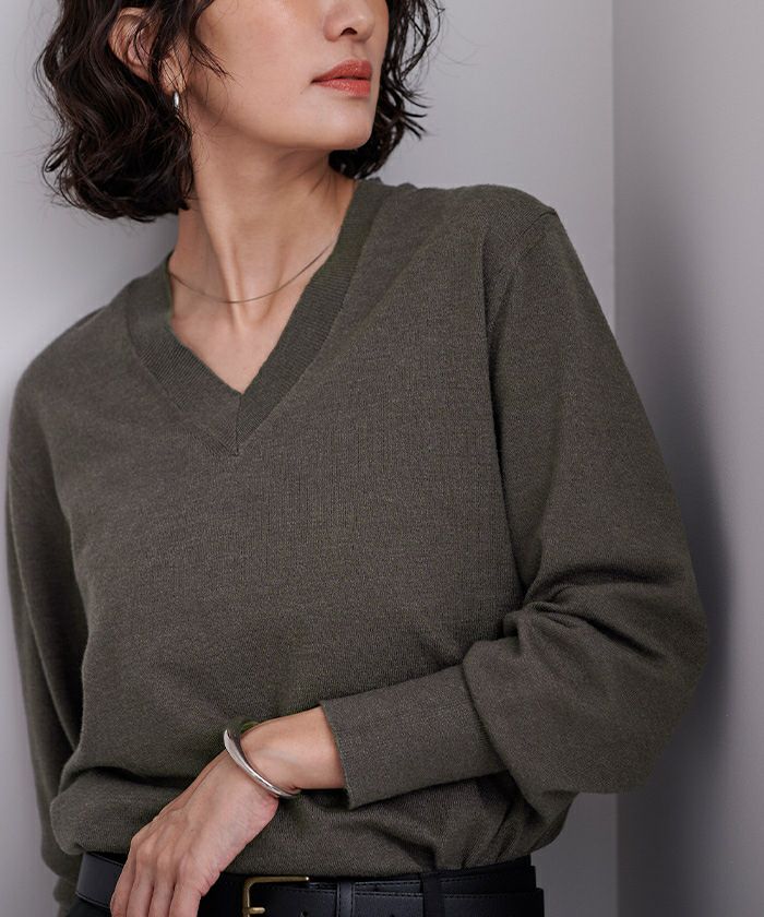 もちもちVネックニット【メール便可／100】 | ur's（ユアーズ）