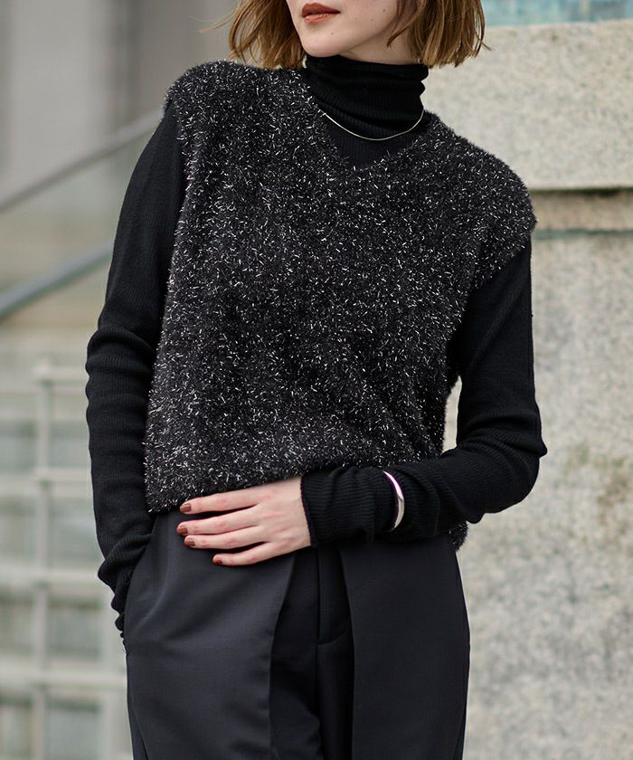 ラメシャギーVネックニットベスト【メール便可／100】 | ur's（ユアーズ）