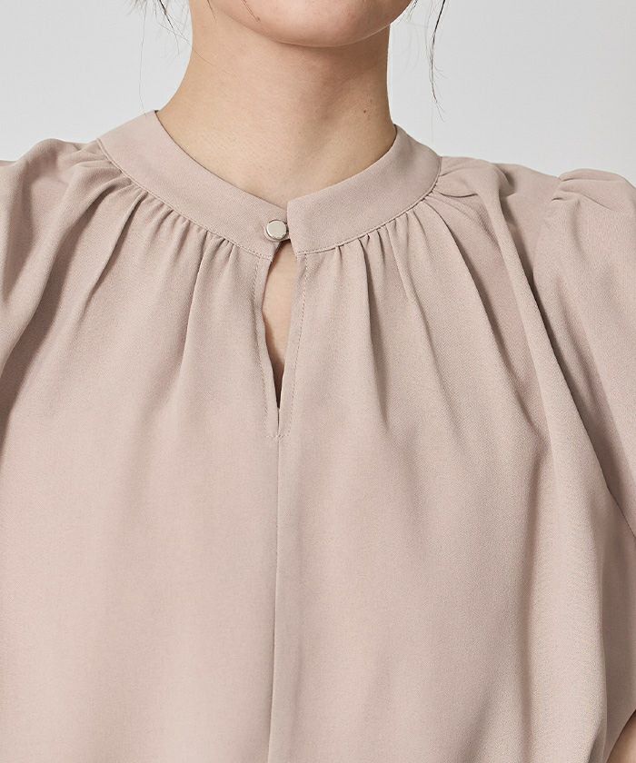 前後2wayゴールド釦ギャザーブラウス | ur's（ユアーズ）