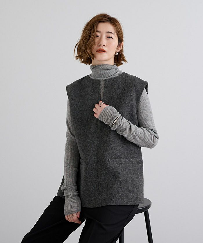 ウールライクキーネックベスト/ジレ | ur's（ユアーズ）