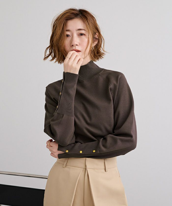 ハイネックゴールド釦ラグランスリーブニット | ur's（ユアーズ）