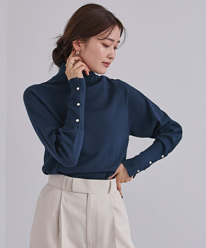 ハイネックゴールド釦ラグランスリーブニット | ur's（ユアーズ）