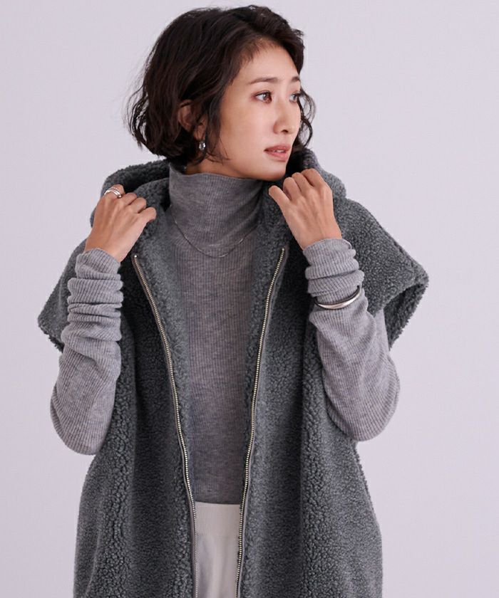 M・U SPORTS ボアベストフード付き/ボアスカート フーディーボアベスト | ur's（ユアーズ）