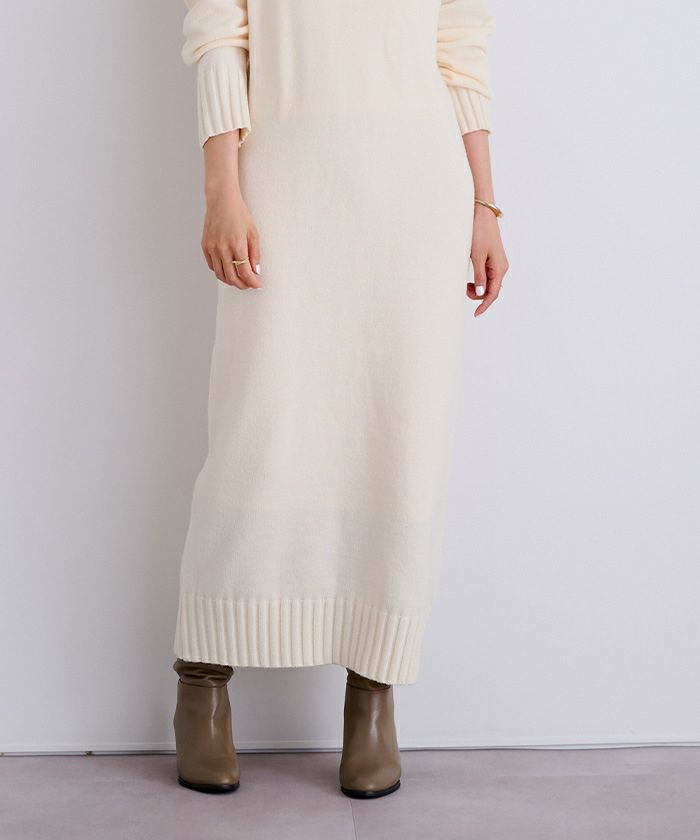 タートルネックIラインニットワンピース | ur's（ユアーズ）