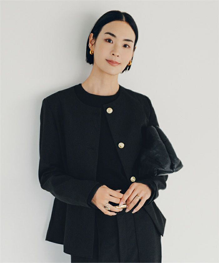 美シルエットゴールド釦ペプラムジャケット | ur's（ユアーズ）