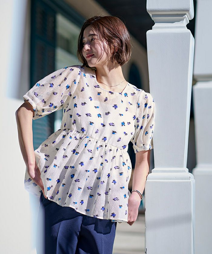 フラワーシアーパフブラウス【メール便可／100】 | ur's（ユアーズ）